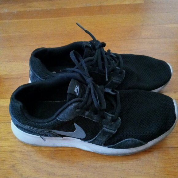 Nike Kaishi Run 1.0, US Size 9, Black-White - Picture 7 of 8